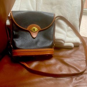 Vintage Dooney and Bourke Purse Handbag Tour Eiffel Paris Black Leather Satchel